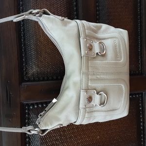 Stone Mountain Leather Purse